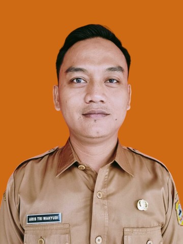  Aris Tri Wahyudi, S.Pd.