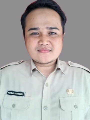 Rohmat Ardiyanto, S.Pd